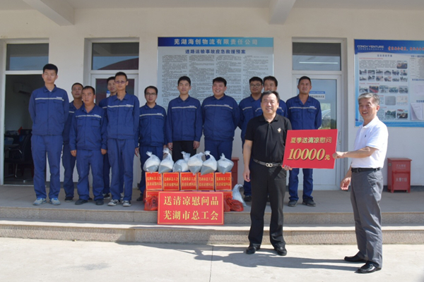 江蘇近50所初中建數(shù)學(xué)實驗室學(xué)數(shù)學(xué)不再難