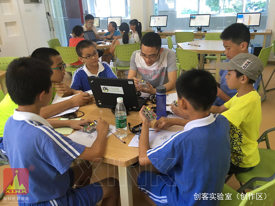 <a href='http://m.wj8vip.cn' target='1' style='font-size:14px; font-weight:bold; color:#0080ff;'>創(chuàng)客實驗室</a>