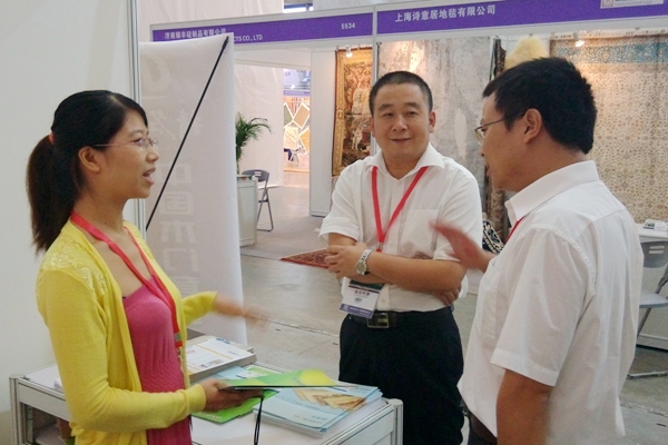 <a href='http://m.wj8vip.cn/products/101-1.html' target='1' style='font-size:18px; font-weight:bold; color:#000000;'>校園文化長廊</a>